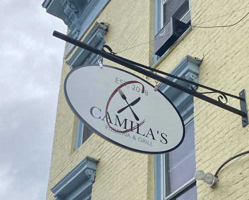 Camila's Pizzeria and Grill